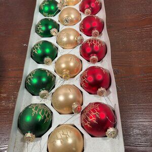 Vintage Time 16-Count Glass Christmas Ornaments Red Gold Green Glitter Candle De